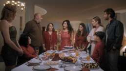 queens first look s1 pic3