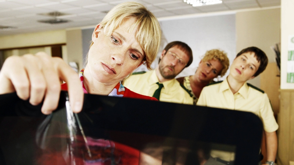 CRIME COMEDY Homicide Hills (2)