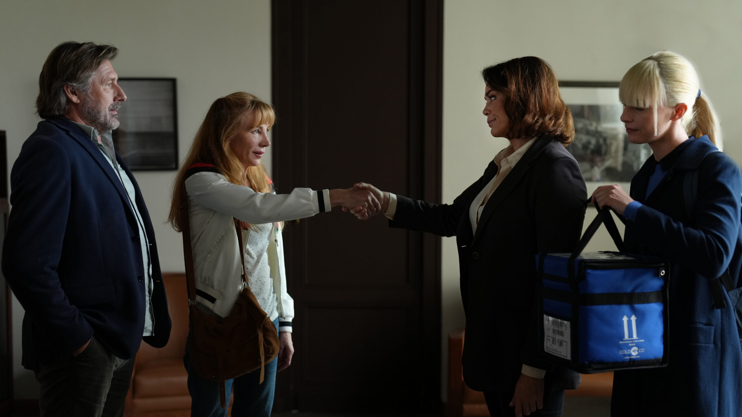 Alexandra Ehle Season 3 Episode 1 ALEHLE C 03001 r13358 Original Image